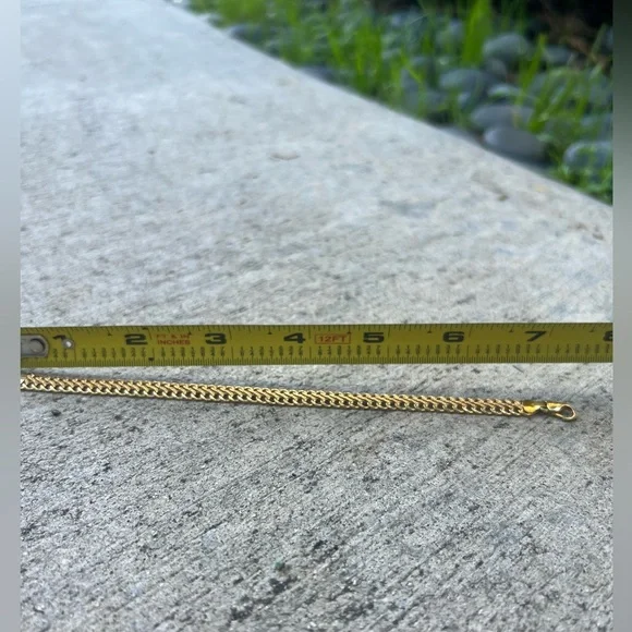 Vintage Gold Chain Bracelet - Picture 5 of 5